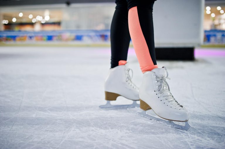 legs-ice-skater-ice-rink